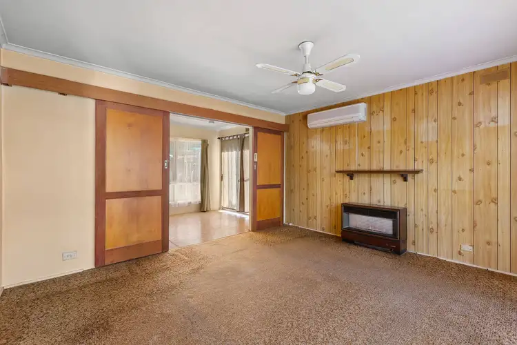 Second view of Homely house listing, 2 Elizabeth Court, Ringwood East VIC 3135
