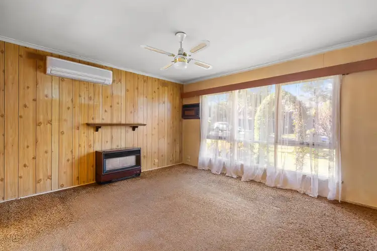 Fifth view of Homely house listing, 2 Elizabeth Court, Ringwood East VIC 3135