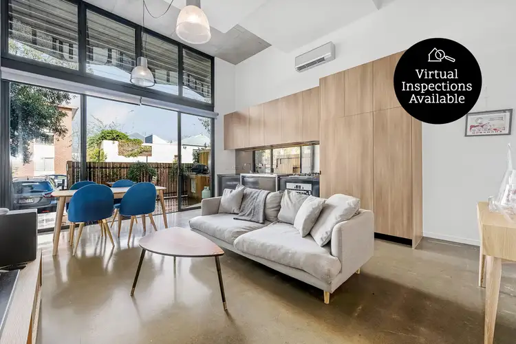 16D Mollison Street, Abbotsford VIC 3067