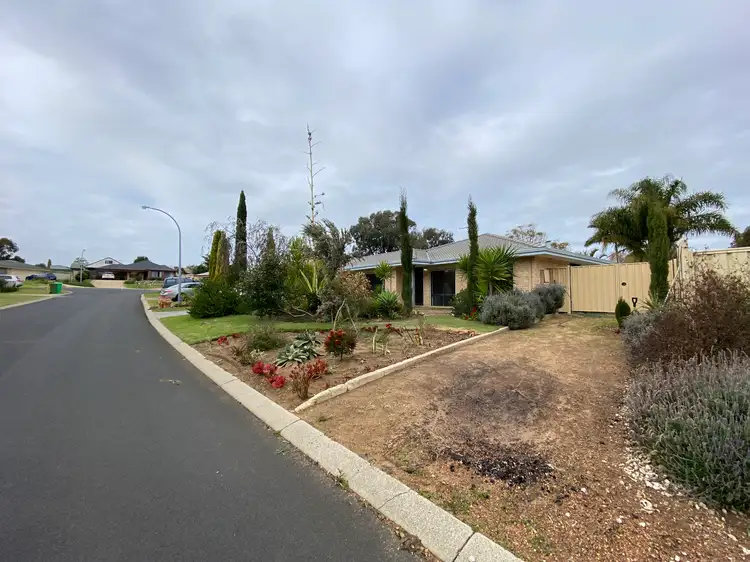 Second view of Homely house listing, 9 Oldham Place, Usher WA 6230