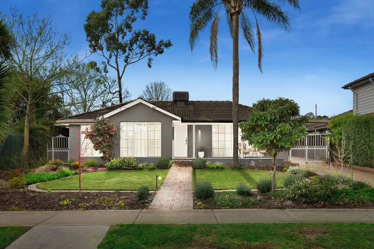 35 Lancaster Road, Mooroolbark VIC 3138