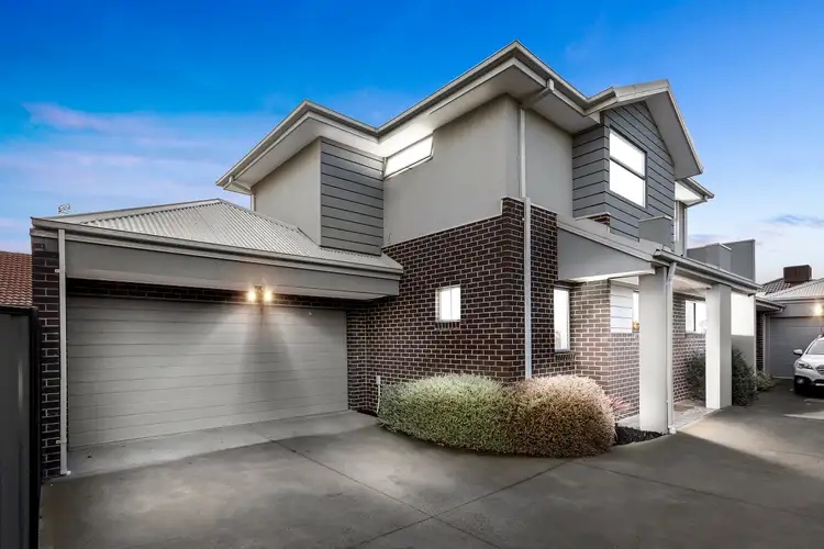 2/48 Freemans Road, Altona North VIC 3025