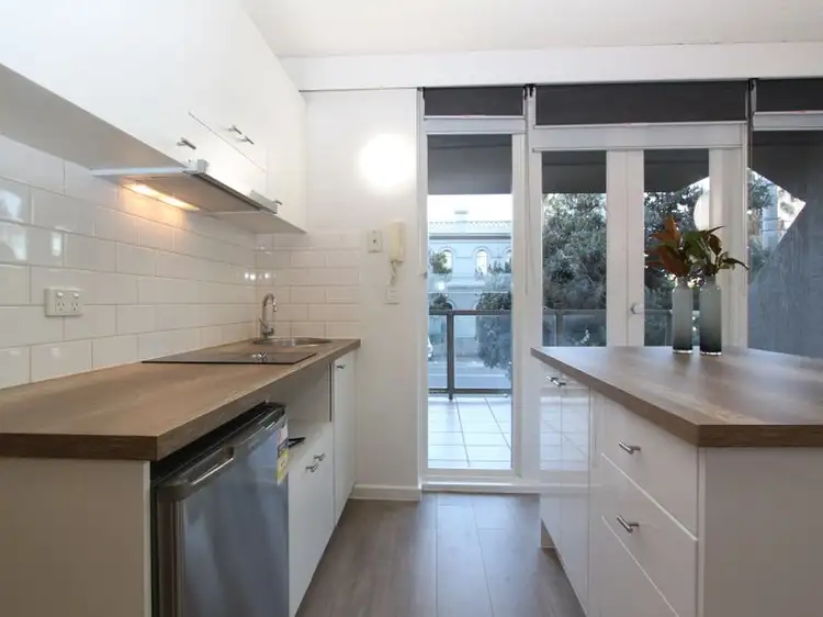Fifth view of Homely apartment listing, 2/340 Beaconsfield Parade, St Kilda West VIC 3182