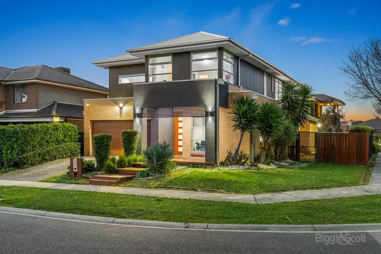10 Norris Grove, Berwick VIC 3806