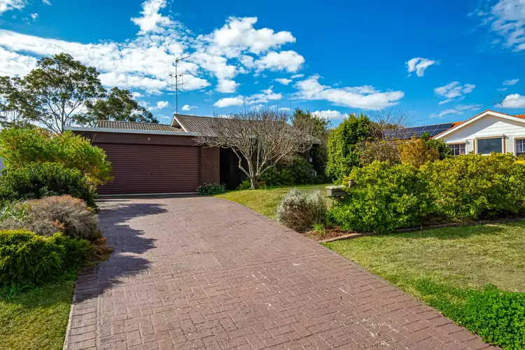 8 Hingerty Place, South Penrith NSW 2750
