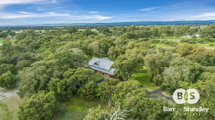 8 Rich Place, Dardanup West WA 6236