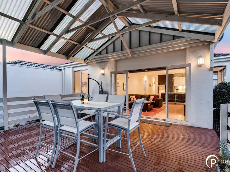 35 Wilona Way, Berwick VIC 3806