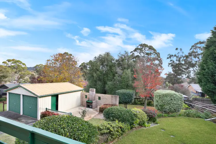 6 Wandevan Place