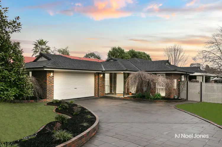 29 Chandra Avenue, Kilsyth South VIC 3137