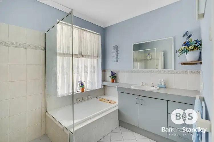 Seventh view of Homely house listing, 1/27 Harlequin Gardens, Eaton WA 6232