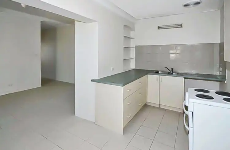 Second view of Homely terrace listing, 1/305 Auburn Road, Hawthorn VIC 3122
