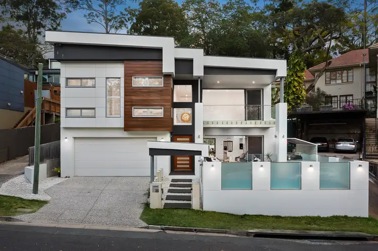 25 Ironside Street, St Lucia QLD 4067