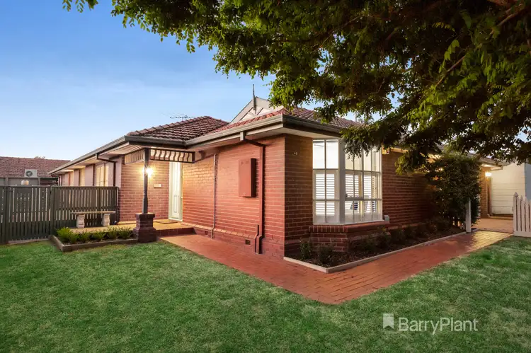48 Kingston Drive, Dingley Village VIC 3172