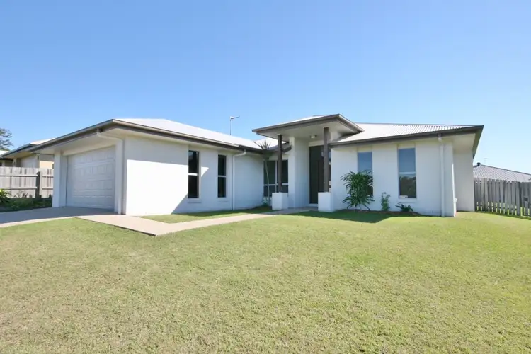 79 Gympie View Drive, Southside QLD 4570