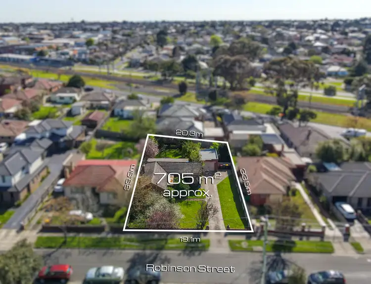 37 Robinson Street, Clayton VIC 3168