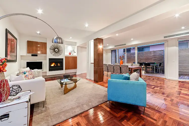 2B Lockhart Street, Caulfield VIC 3162