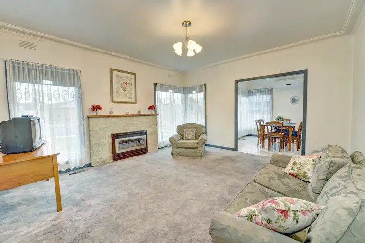 Second view of Homely house listing, 8 Aubrey Street, Wendouree VIC 3355