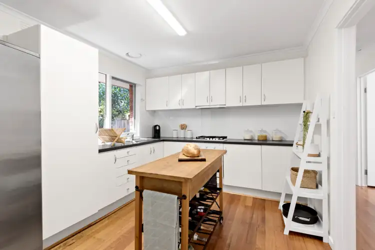 Second view of Homely unit listing, 2/11 Deane Street, Frankston VIC 3199