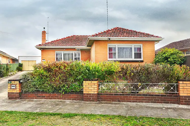 17 Harbour Drive, Sebastopol VIC 3356