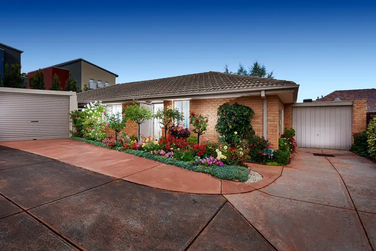 2/19 View Road, Bayswater VIC 3153