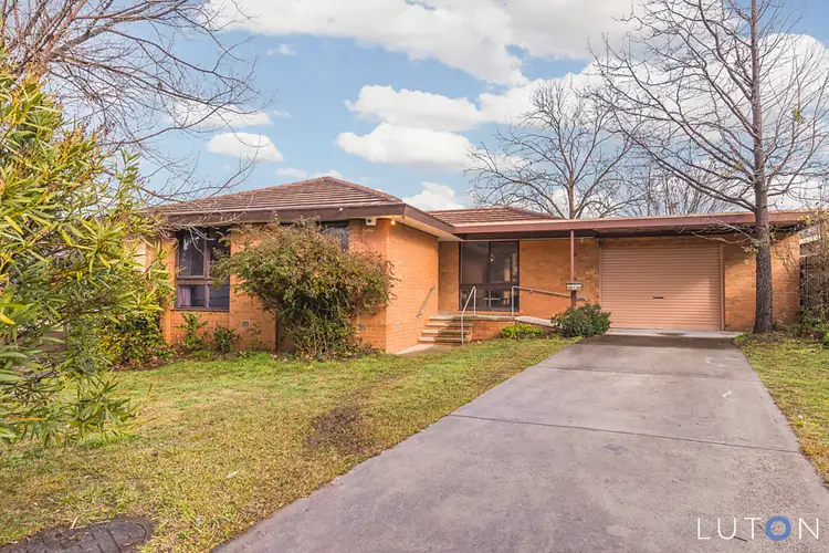 23 Stapylton Street, Holder ACT 2611