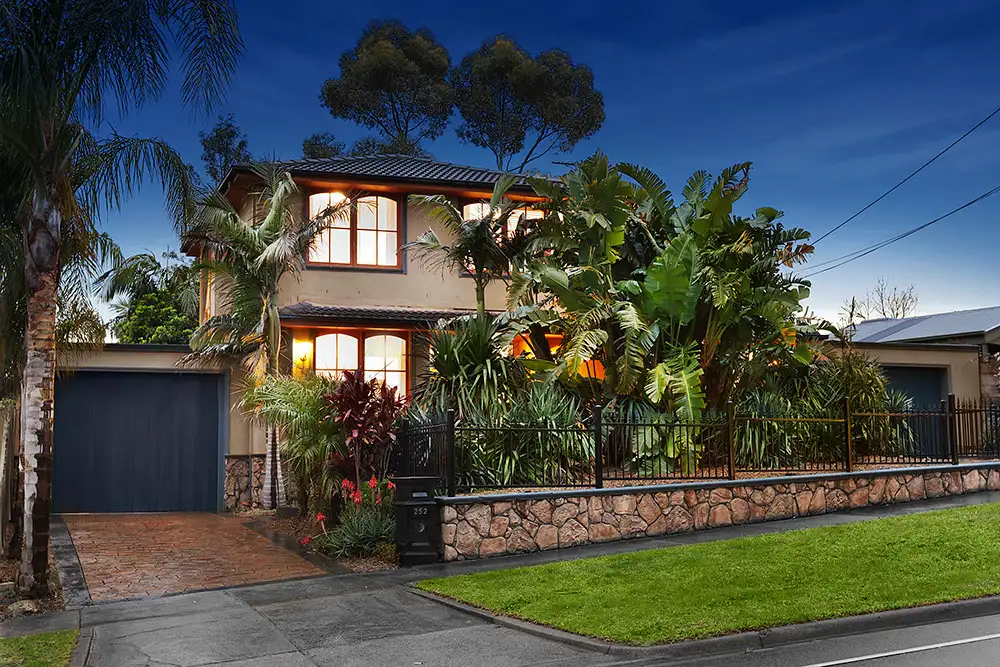 Main view of Homely house listing, 252 Yallambie Road, Yallambie VIC 3085