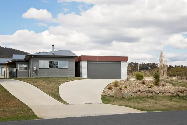 31 Kunama Drive, East Jindabyne NSW 2627