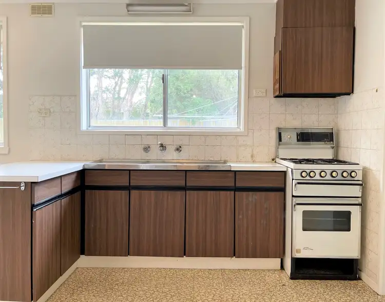 Sixth view of Homely house listing, 11 Sunny Court, Seaford VIC 3198