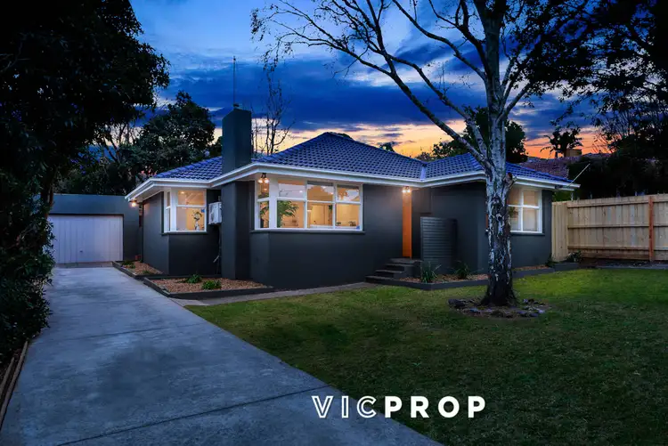 5 Cassia Grove, Frankston VIC 3199