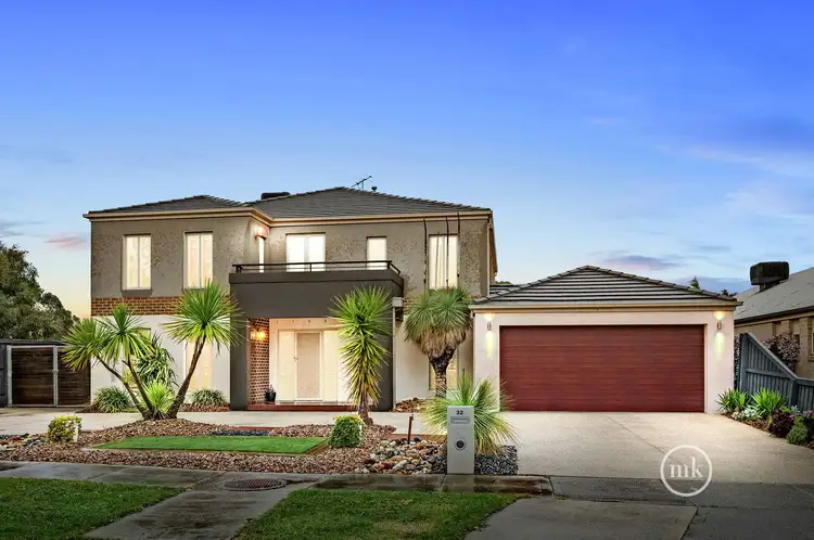 32 Wingspan Avenue, South Morang VIC 3752