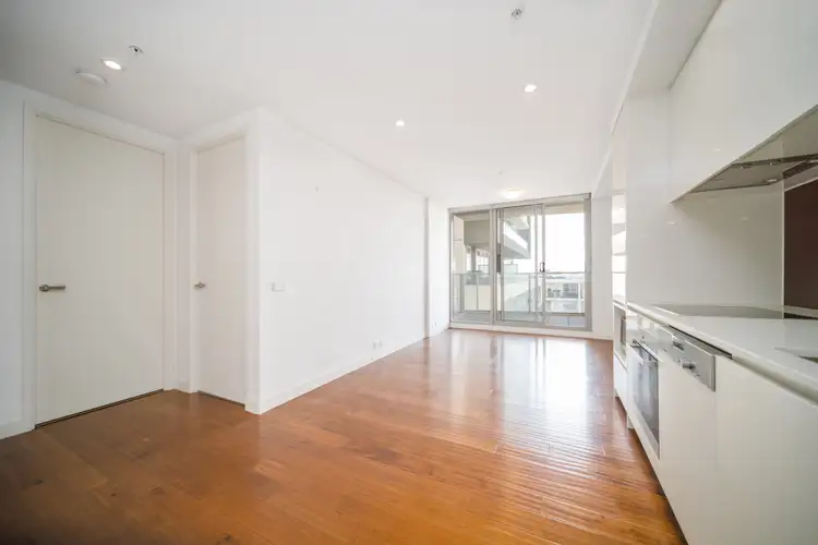 Fourth view of Homely apartment listing, 605/101 Bay Street, Port Melbourne VIC 3207