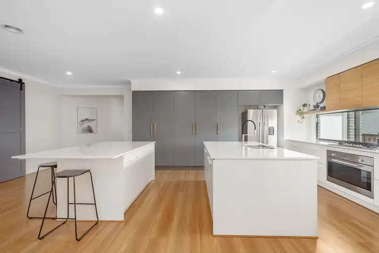 Sixth view of Homely house listing, 11 Doyeswood Drive, Woodend VIC 3442