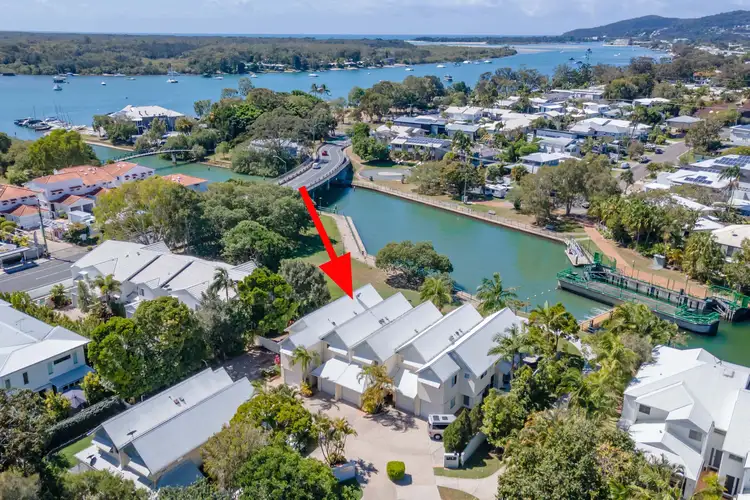 3/8 Portside Court, Noosaville QLD 4566