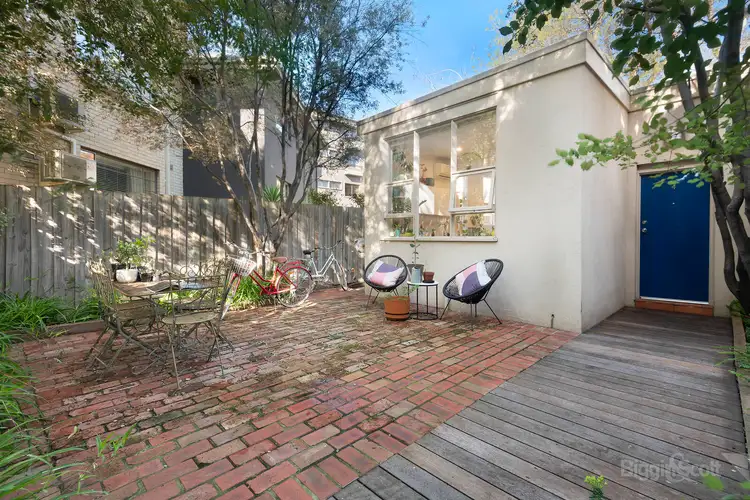 4/1 Woonsocket Court, St Kilda VIC 3182
