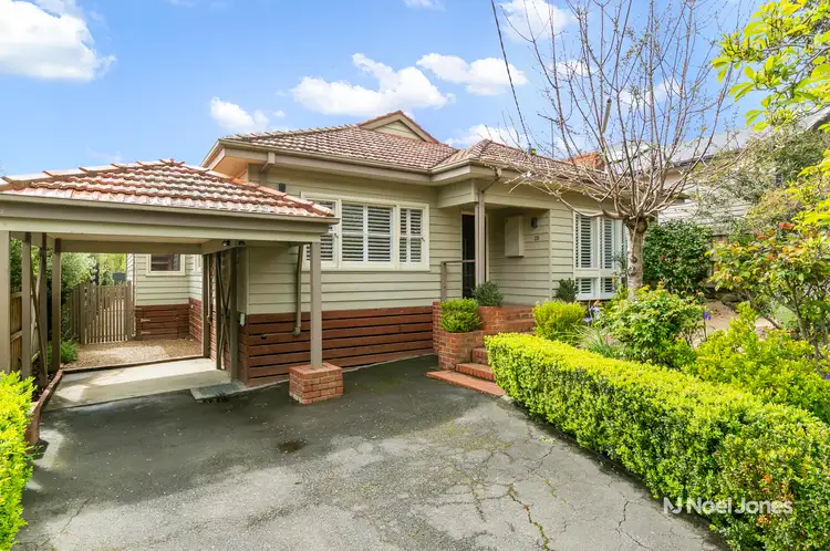 15 Ayr Street, Blackburn South VIC 3130