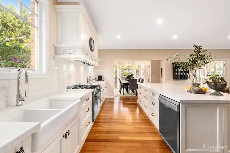Fifth view of Homely house listing, 8 Mahoneys Court, Warrandyte VIC 3113
