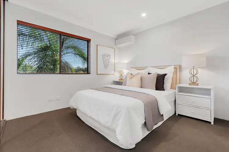 Sixth view of Homely unit listing, 4/64 Sisley Street, St Lucia QLD 4067
