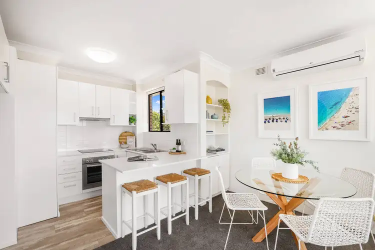 Second view of Homely apartment listing, 6/139 Pacific Parade, Dee Why NSW 2099