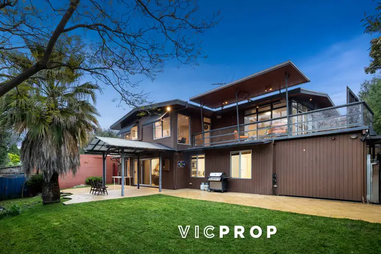 33 Larbert Avenue, Balwyn North VIC 3104