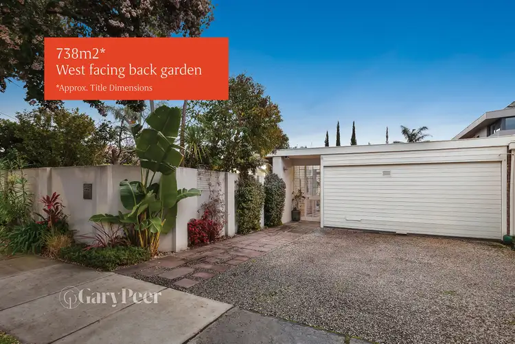 6 Mitchell Road, Caulfield North VIC 3161