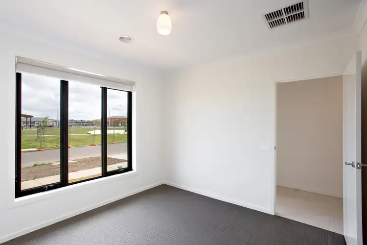 Fifth view of Homely house listing, 5 Nyon Road, Alfredton VIC 3350