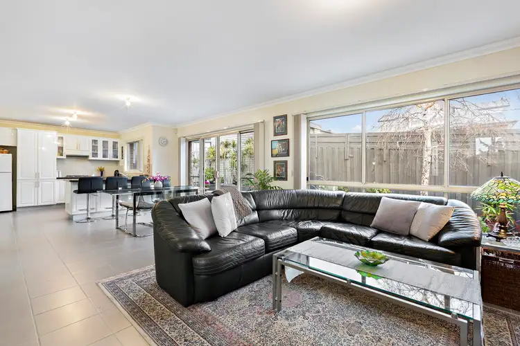 3/21 Bloomfield Avenue, Maribyrnong VIC 3032