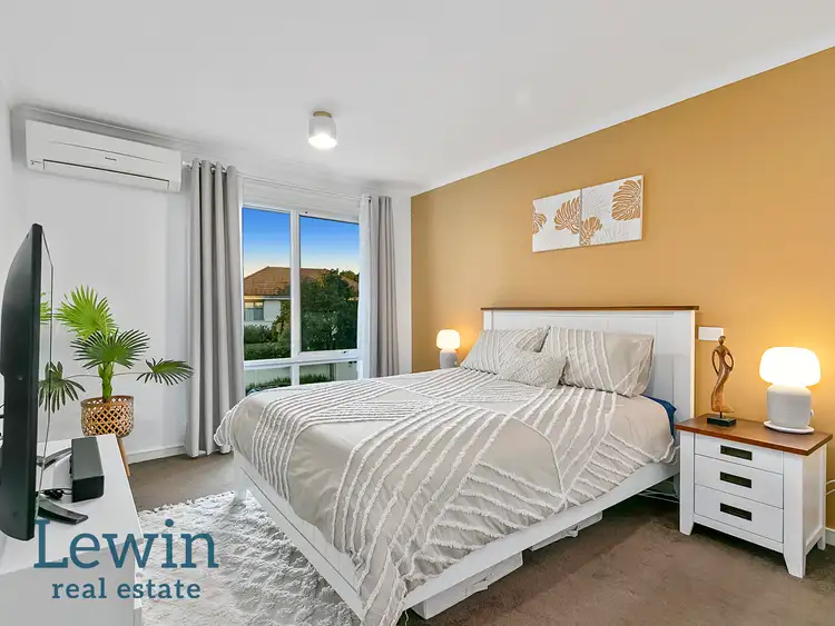 Sixth view of Homely house listing, 18 Carnoustie Parade, Heatherton VIC 3202