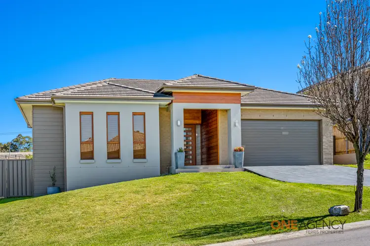 8 Champion Crescent, Gillieston Heights NSW 2321