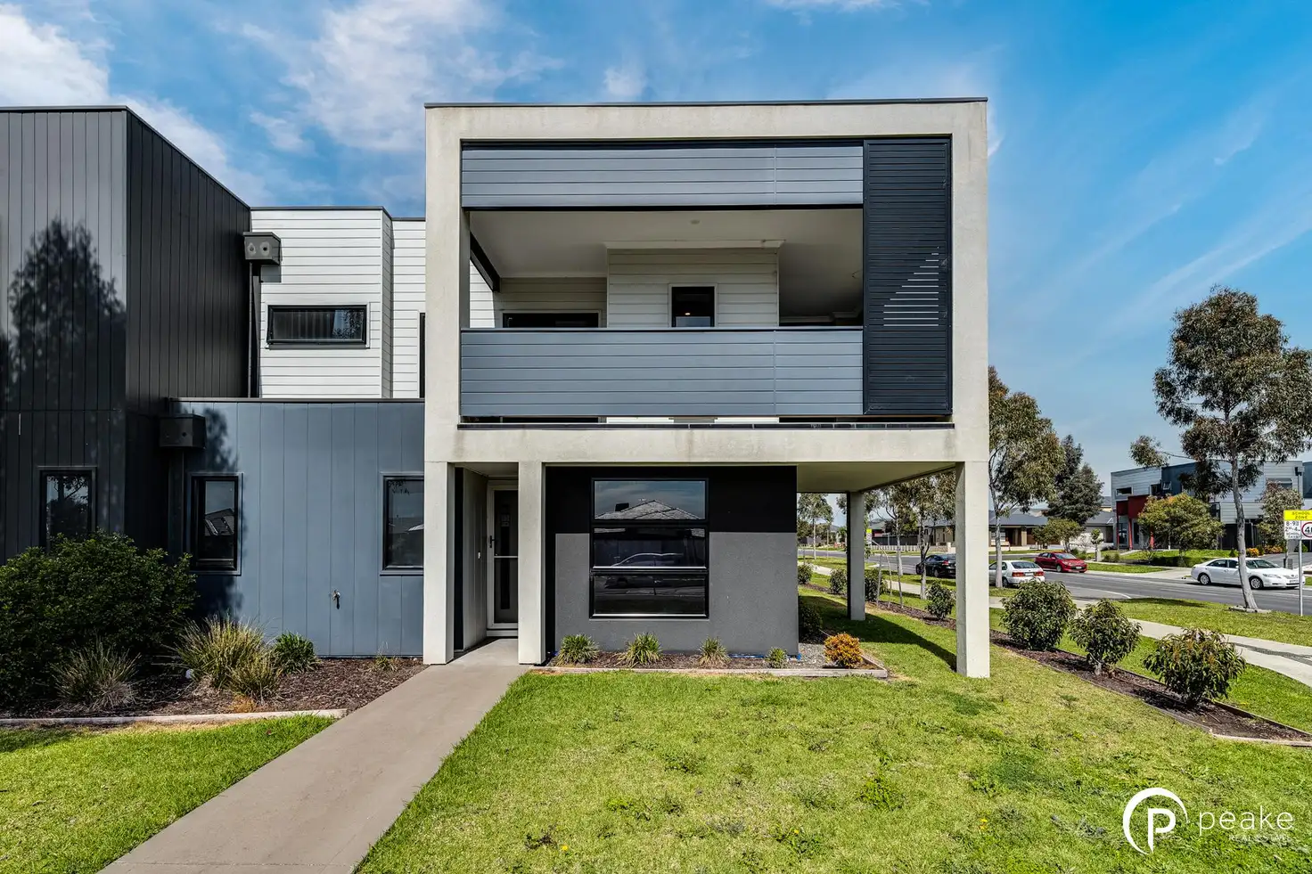 Main view of Homely townhouse listing, 13 Nugget Way, Cranbourne East VIC 3977