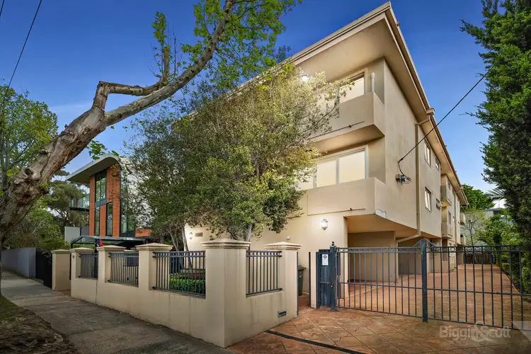 2/491 St Kilda Street, Elwood VIC 3184