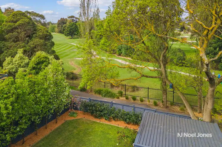 4 Sycamore Street, Box Hill South VIC 3128