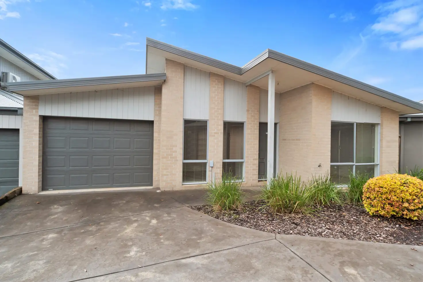 Main view of Homely unit listing, 10/27 Ruby Joy Drive, Somerville VIC 3912
