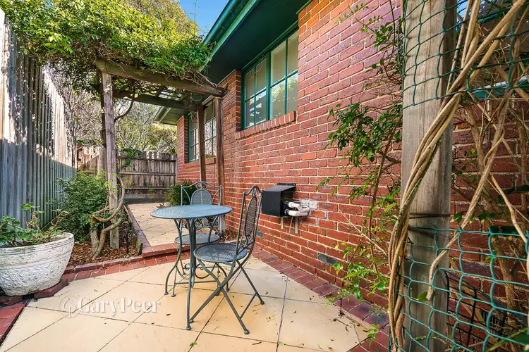 Fourth view of Homely unit listing, 2/16 Fairfield Grove, Caulfield South VIC 3162