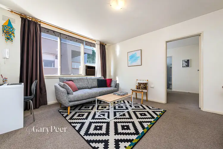 1/329 Orrong Road, St Kilda East VIC 3183